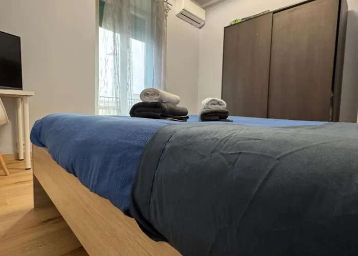 Apartment Spacious 3 Bedrooms - 2 Bathrooms - Metro C *